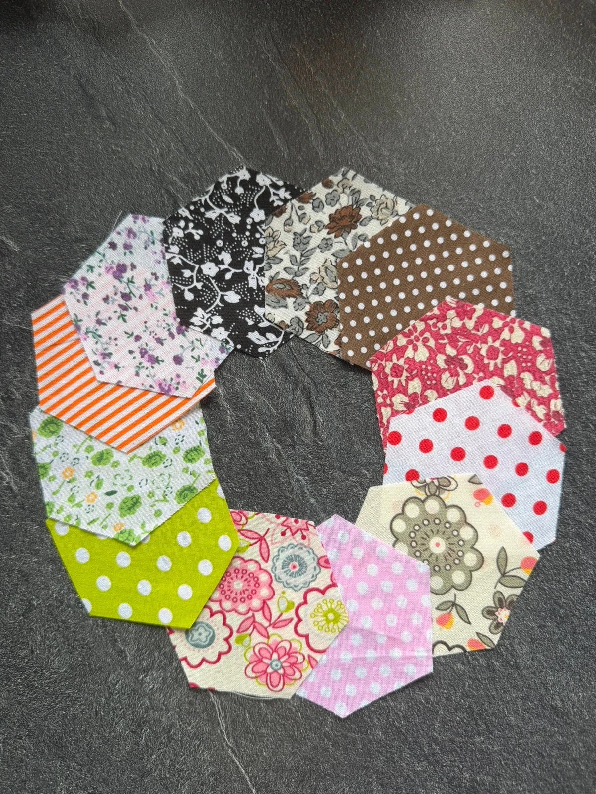 Coupons tissus hexagonal chute coton patchwork rt9